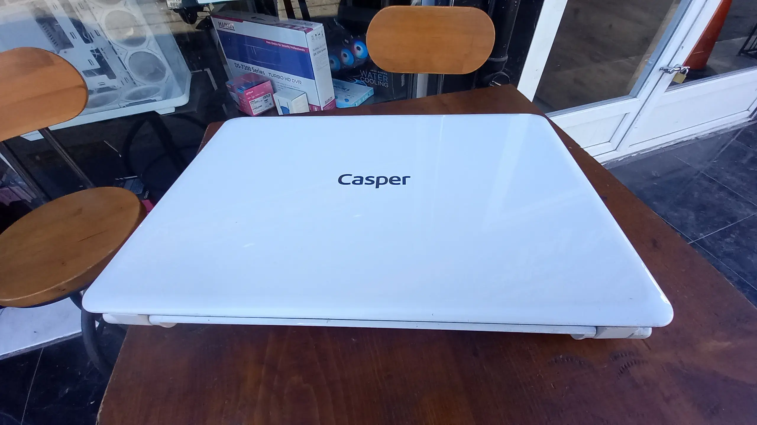 Casper beyaz notebook, i3, 4gb ram